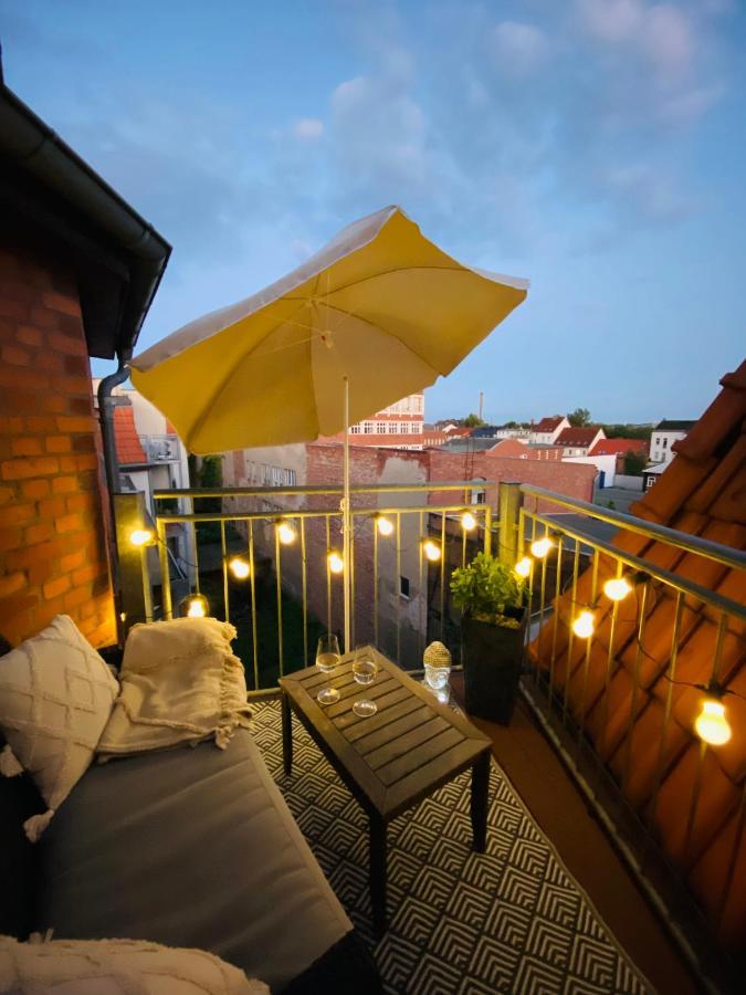 Home Cinema - Balcony - Wi-Fi & Streams Magdebourg Extérieur photo